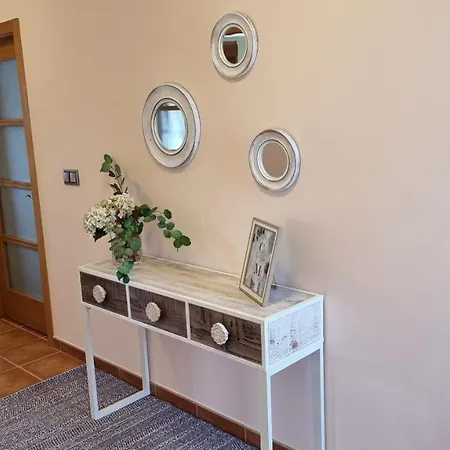 De Lujo Con Piscina En Rias Baixas Holiday home Meis